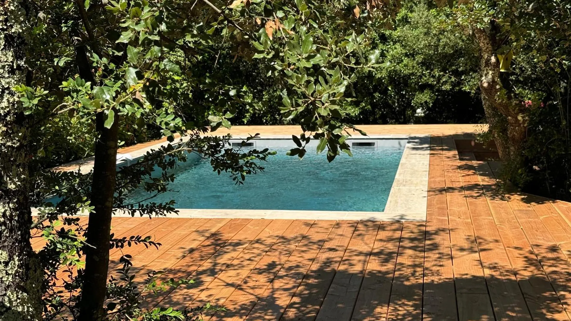 Chemin De Ronze - Maison Au Calme Avec Piscine Labastide-de-Virac France